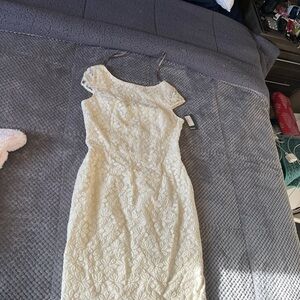 Elegant Cream Floral Midi Dress